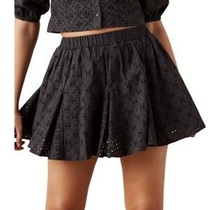 American Eagle Eyelet Lace Ruffle Mini Skort Skirt Gray